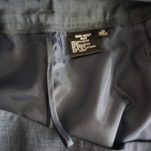 Pant Suit - Picture 7 of 8